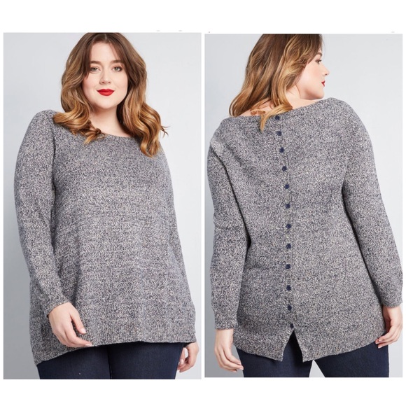 Modcloth Sweaters - Sale!! •ModCloth• Button Back Tunic Sweater Gray